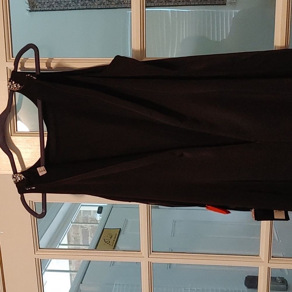 Mac Duggal Embellished Neck Trumpet Gown Black Size 14 - Picture 10 of 10